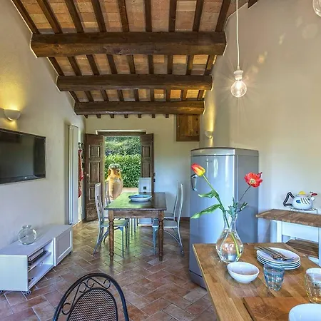 Вилла Casale Degli Ulivi 12 By Marche